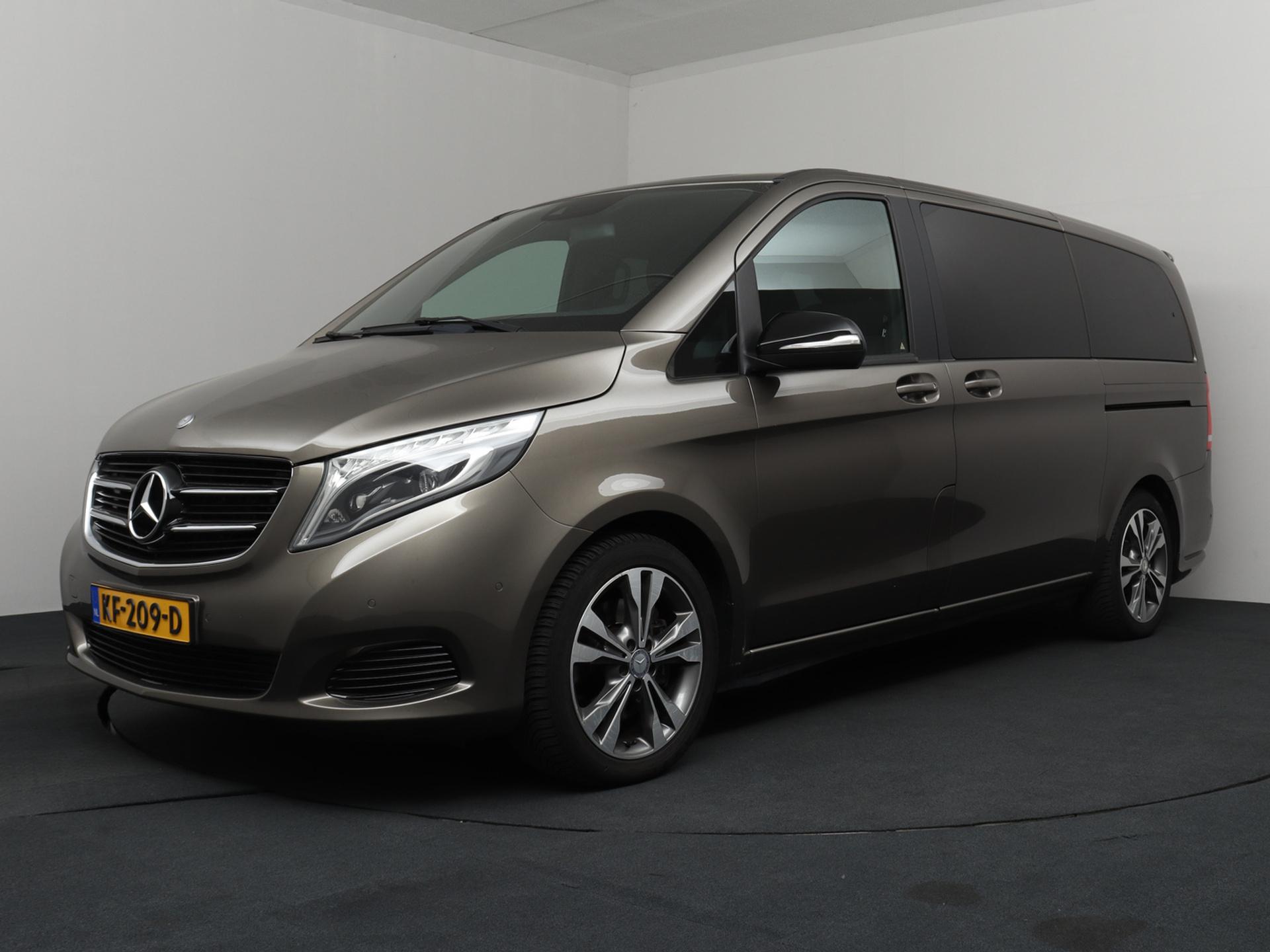 Foto van Mercedes-Benz V-Klasse