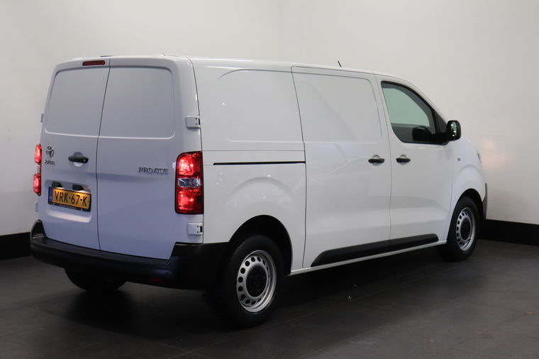 Toyota ProAce Worker