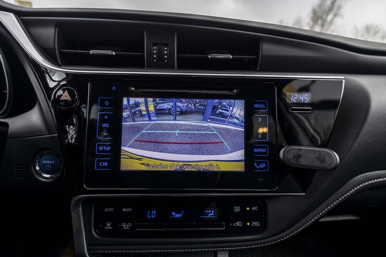 Toyota Auris Touring Sports