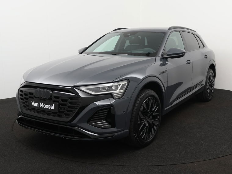 Foto van Audi Q8 e-tron