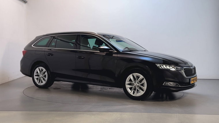 Škoda Octavia foto 1