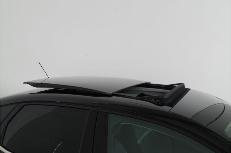 Citroën Ë-C4