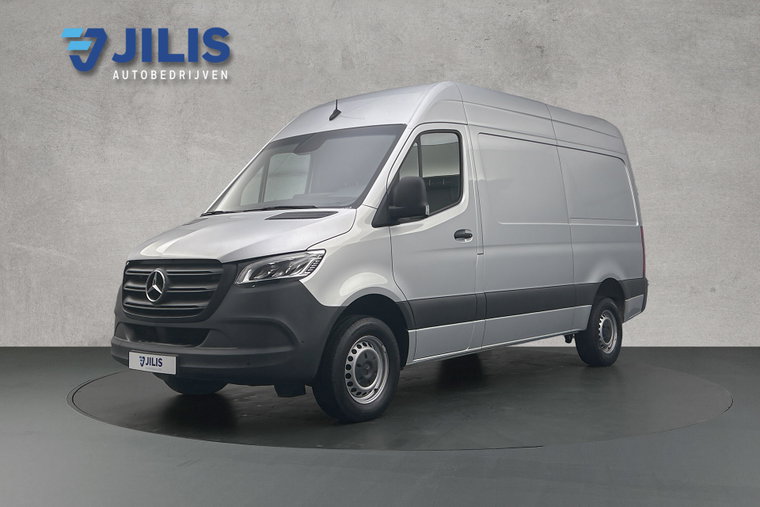 Mercedes-Benz Sprinter foto 1
