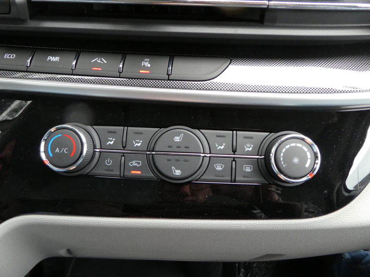 Maxus eDeliver 9