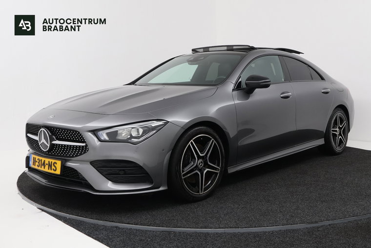 Mercedes-Benz CLA foto 1