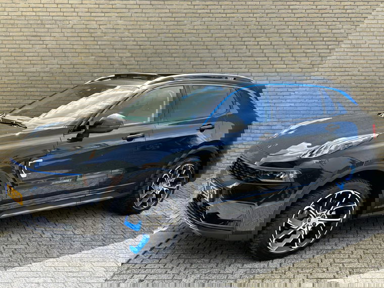 Foto van Lynk & Co 01