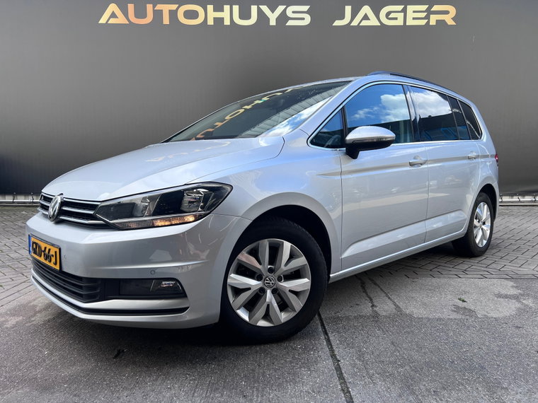 Volkswagen Touran foto 1