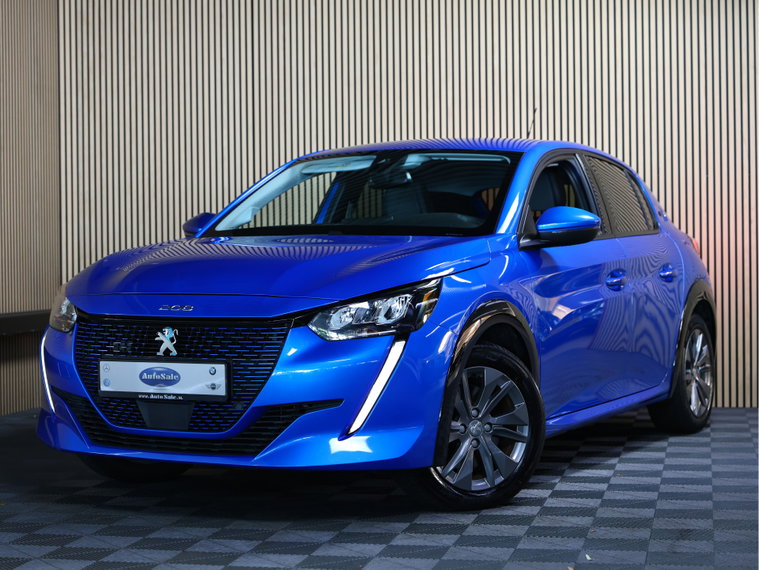 Peugeot e-208