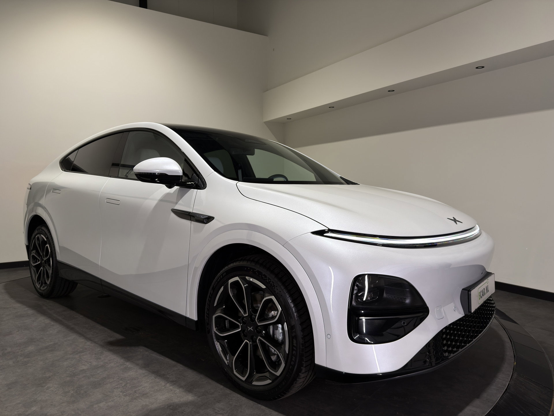 Foto van XPENG G6