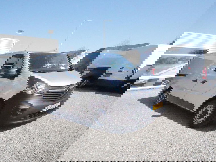 Foto van Opel Vivaro