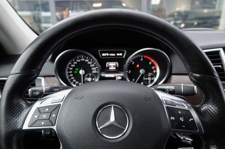 Mercedes-Benz M-Klasse