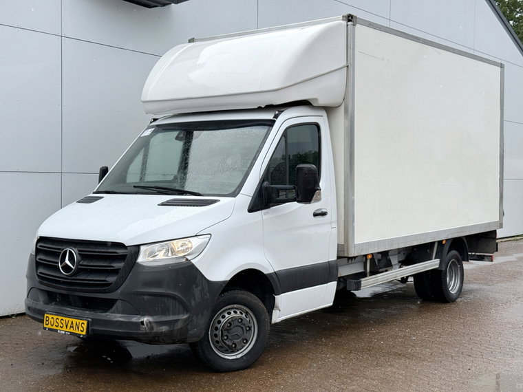 Mercedes-Benz Sprinter foto 1