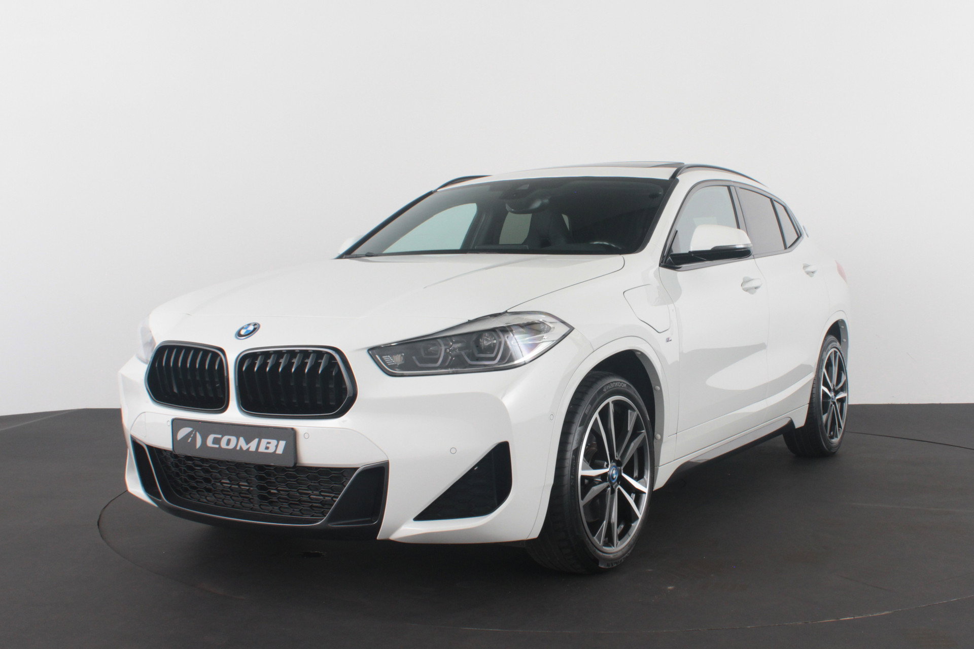 Foto van BMW X2