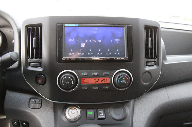 Nissan E-NV200