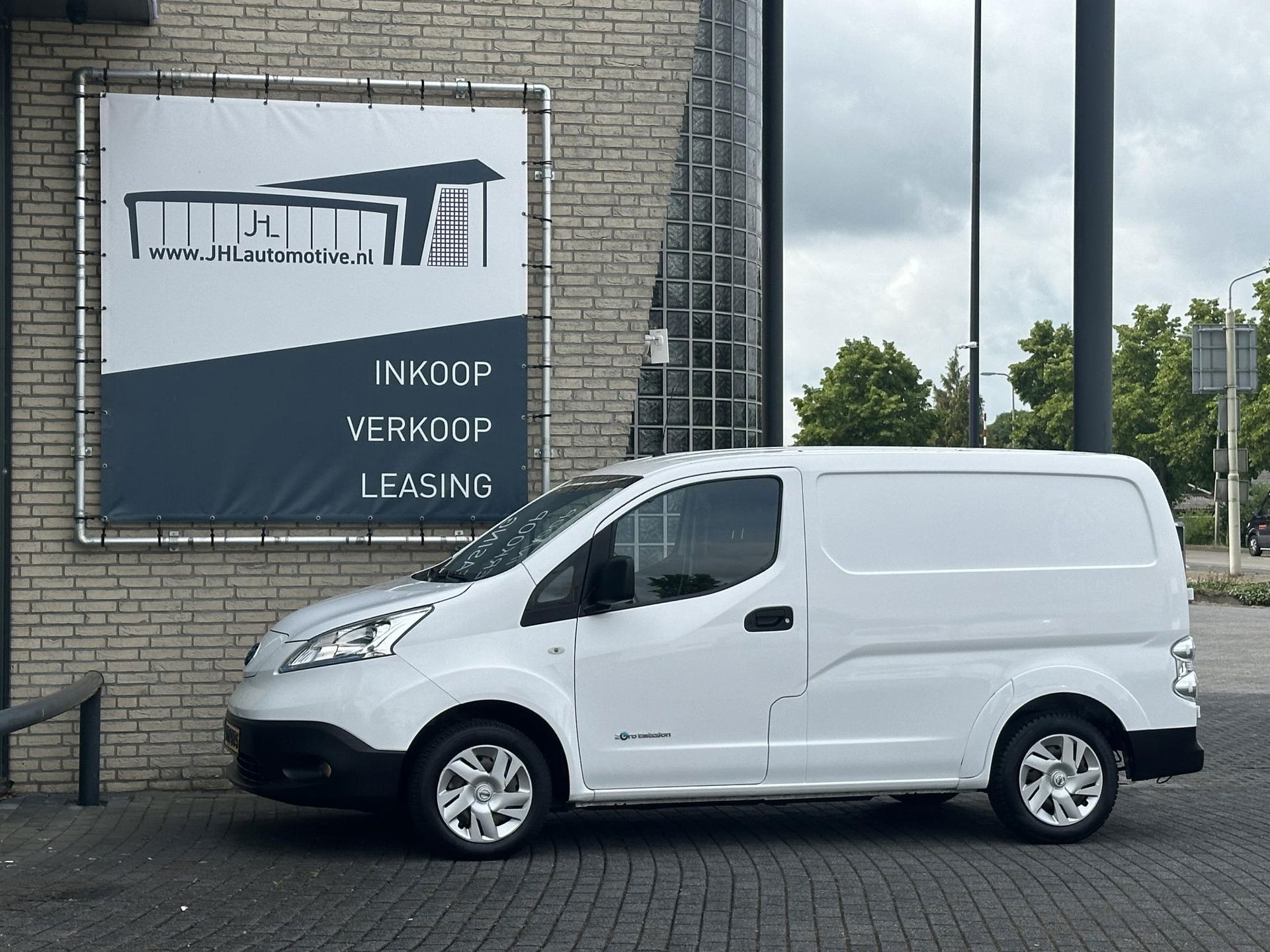 Foto van Nissan E-NV200
