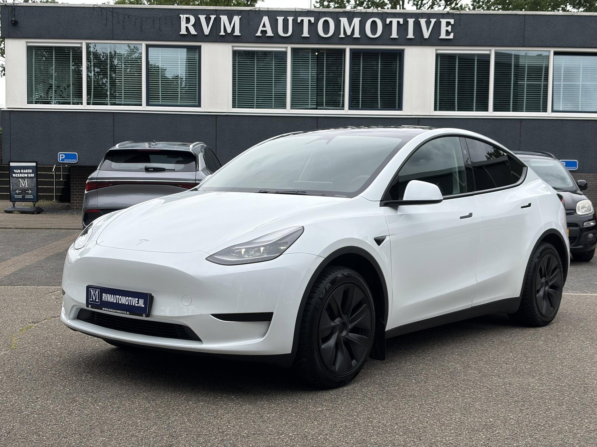 Foto van Tesla 