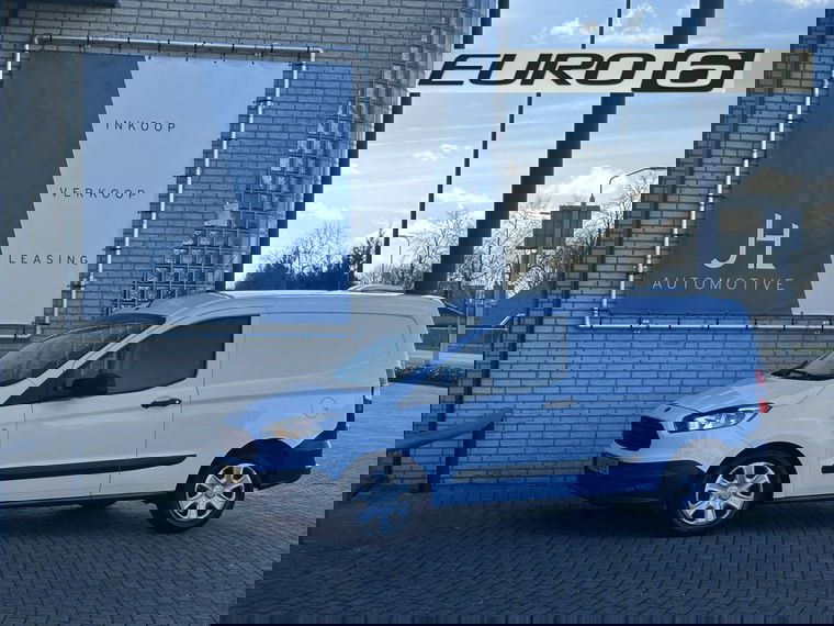 Ford Transit Courier