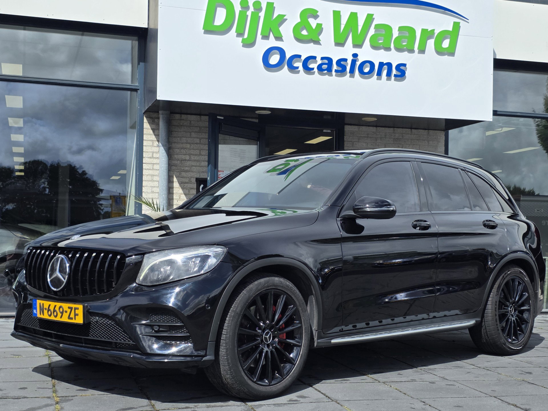 Foto van Mercedes-Benz GLC