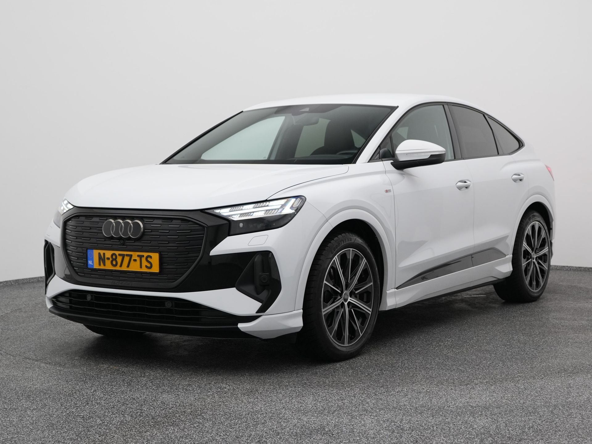 Foto van Audi Q4 Sportback e-tron