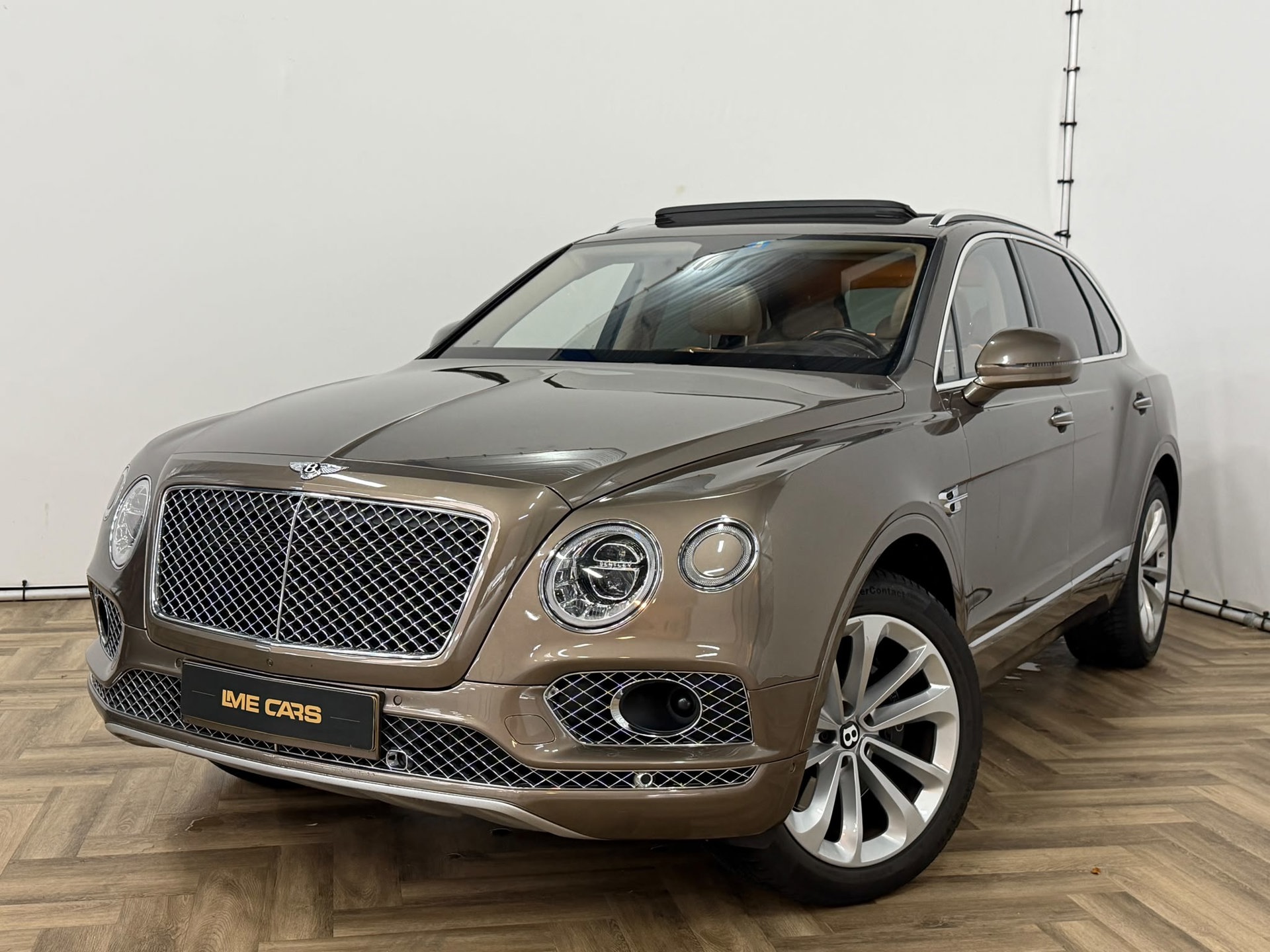 Foto van Bentley Bentayga