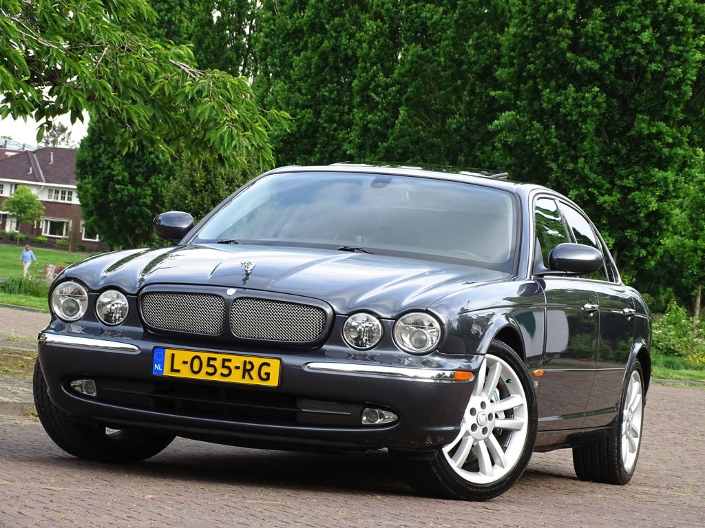 Foto van Jaguar XJR