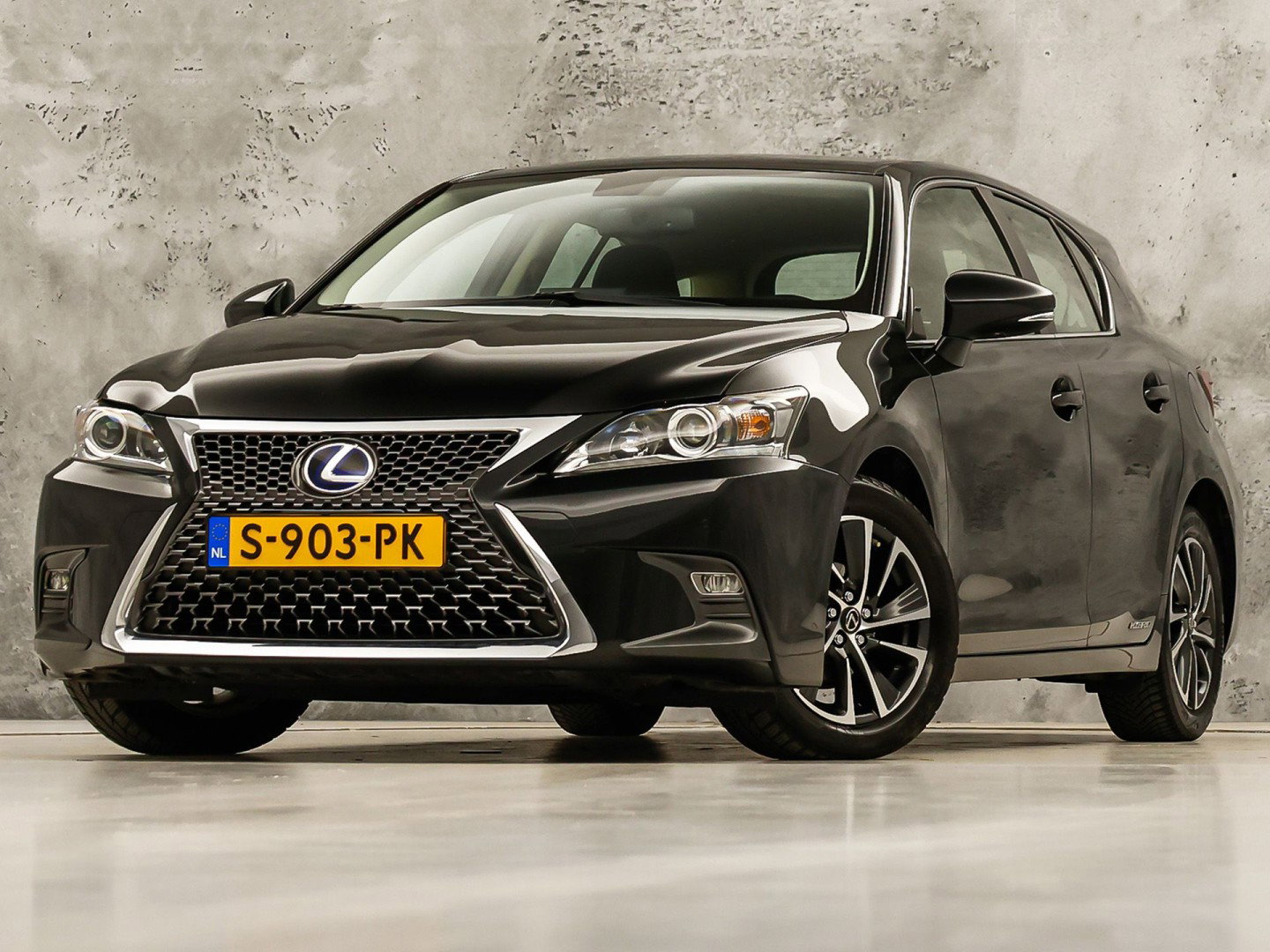 Foto van Lexus CT