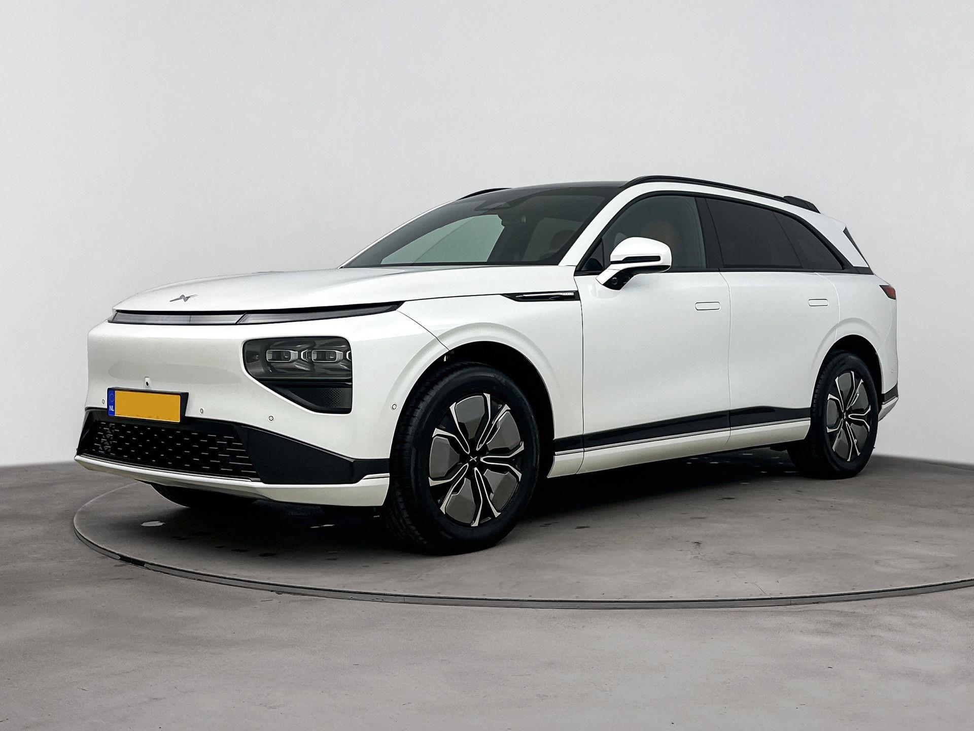 Foto van XPENG G9