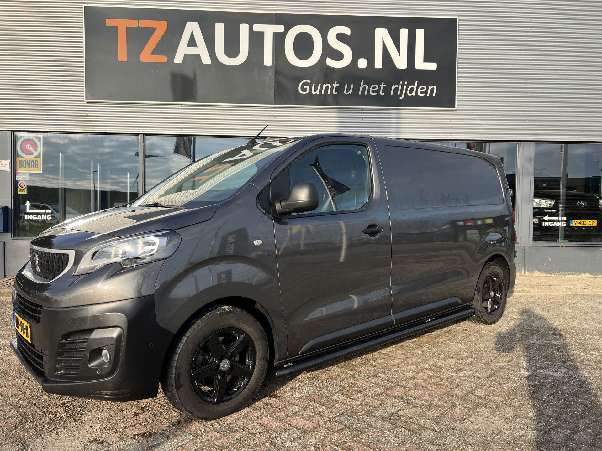 Foto van Peugeot Expert