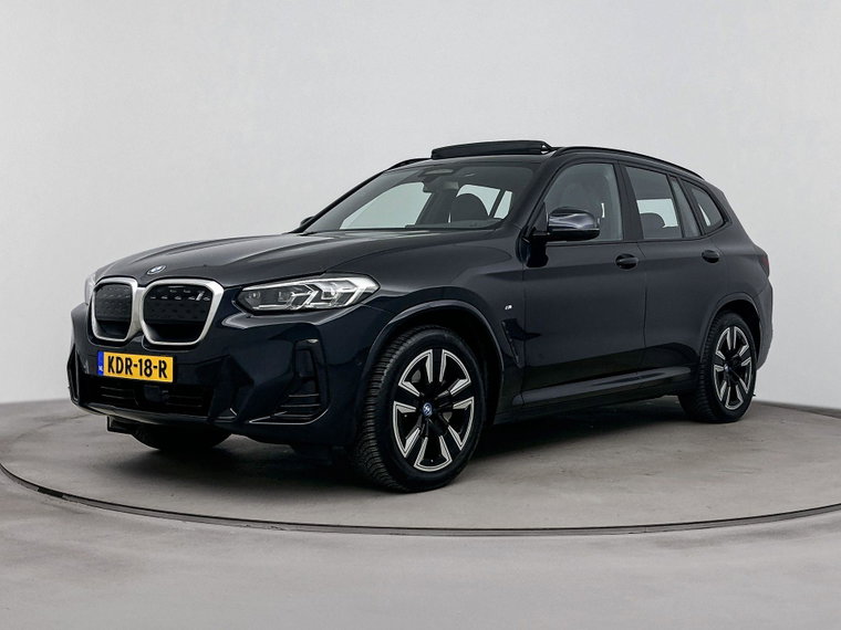 Foto van BMW iX3