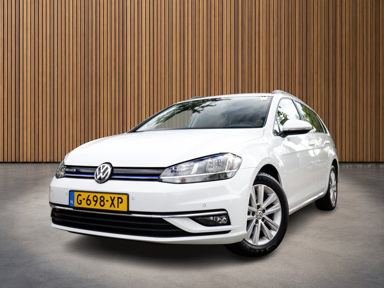 Volkswagen Golf foto 1