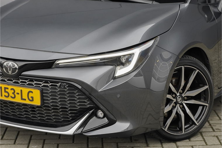 Toyota Corolla Touring Sports