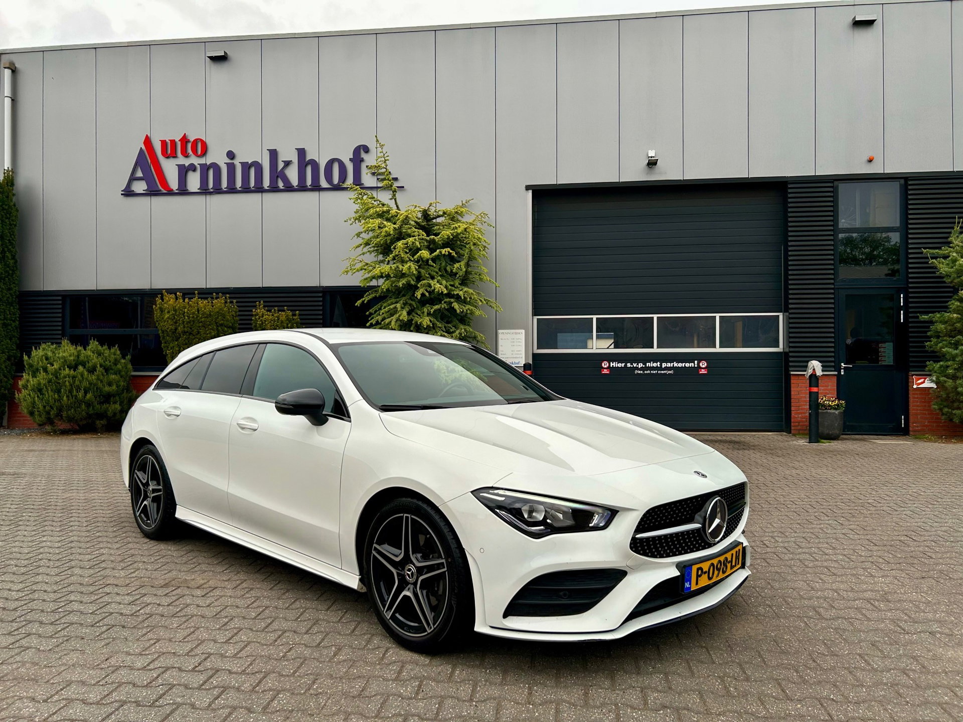 Foto van Mercedes-Benz CLA