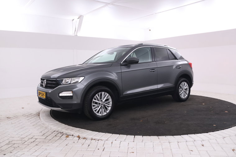 Volkswagen T-Roc foto 1