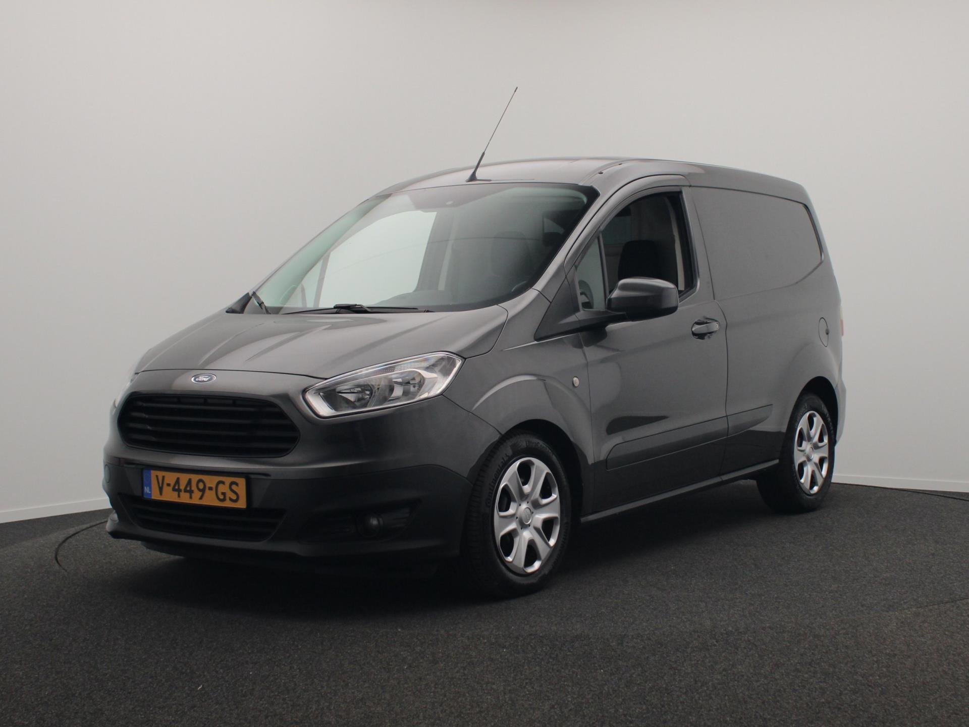 Foto van Ford Transit Courier