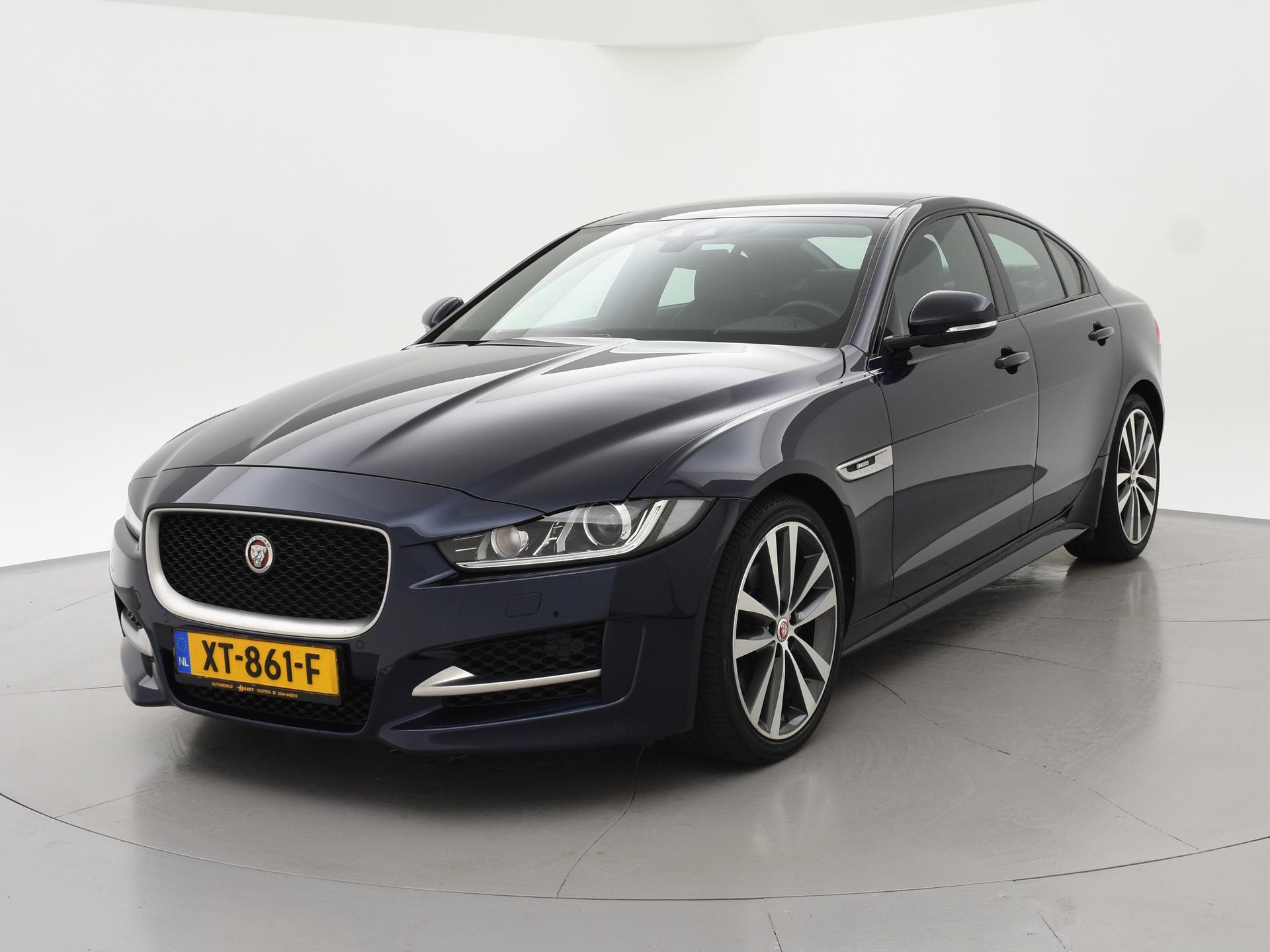 Foto van Jaguar XE