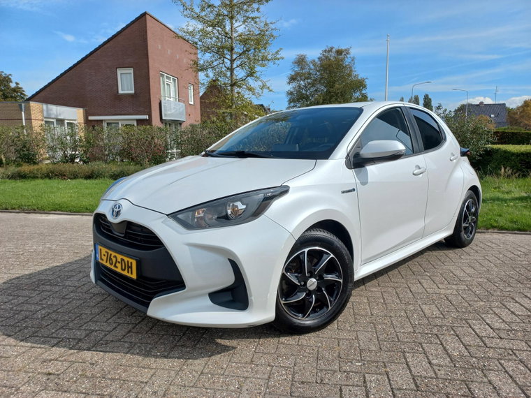 Toyota Yaris foto 1