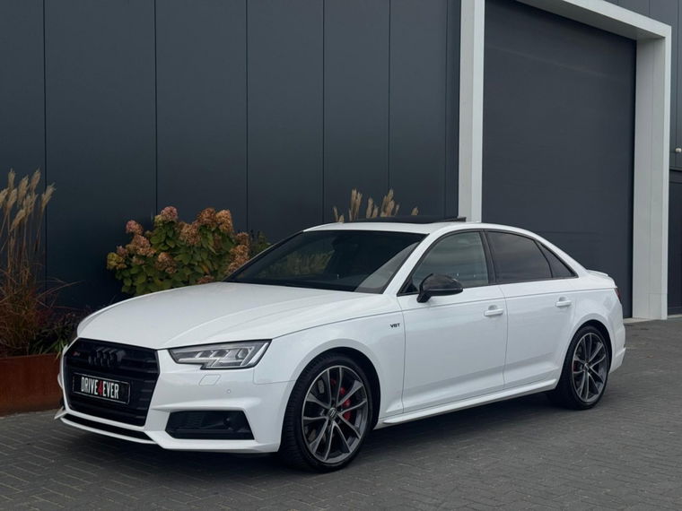 Foto van Audi S4