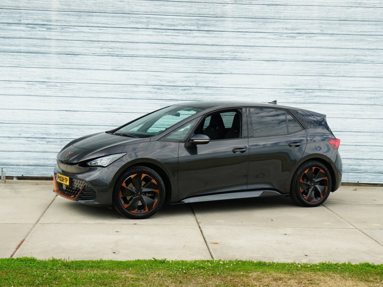 Foto van CUPRA Born