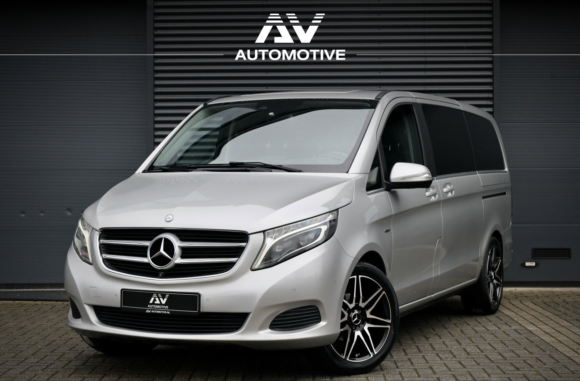 Foto van Mercedes-Benz V-Klasse