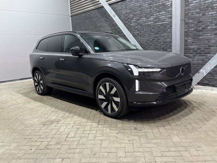 Foto van Volvo EX90