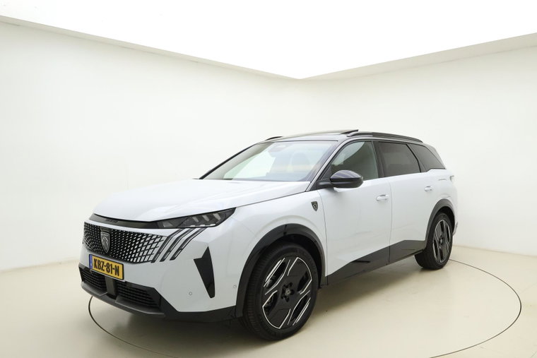 Foto van Peugeot e-5008