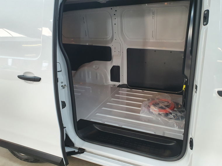 Peugeot e-Expert