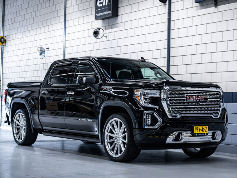 GMC Sierra