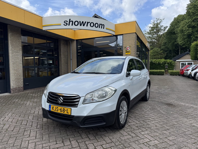 Suzuki S-Cross