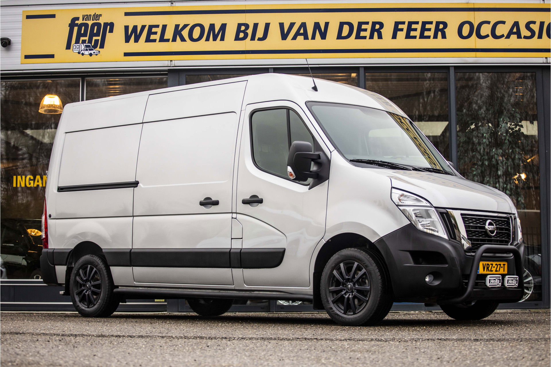 Nissan Interstar