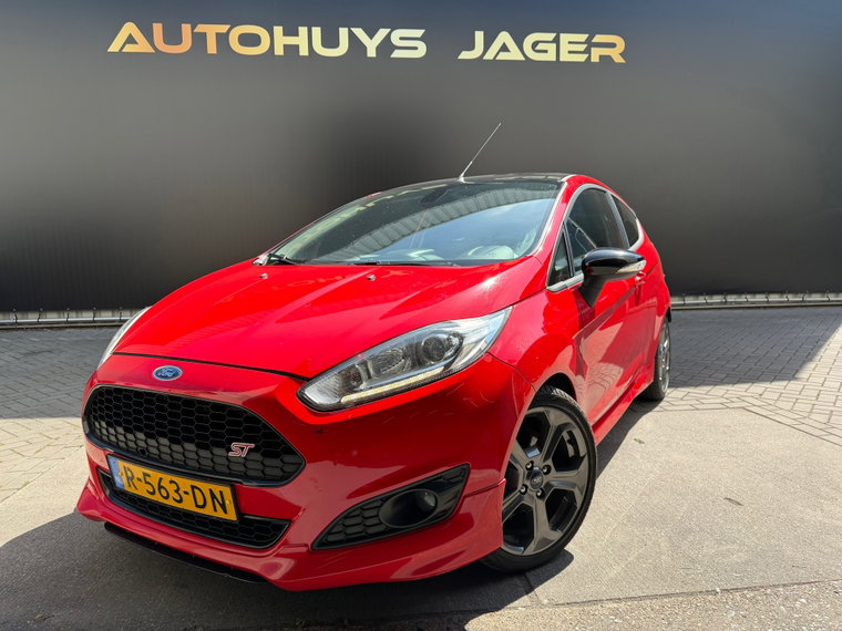 Ford Fiesta foto 1