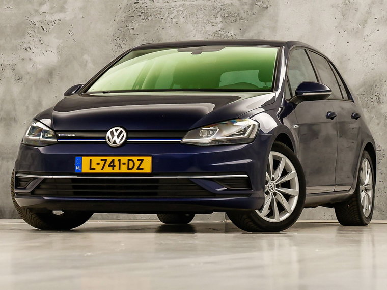 Volkswagen Golf foto 1