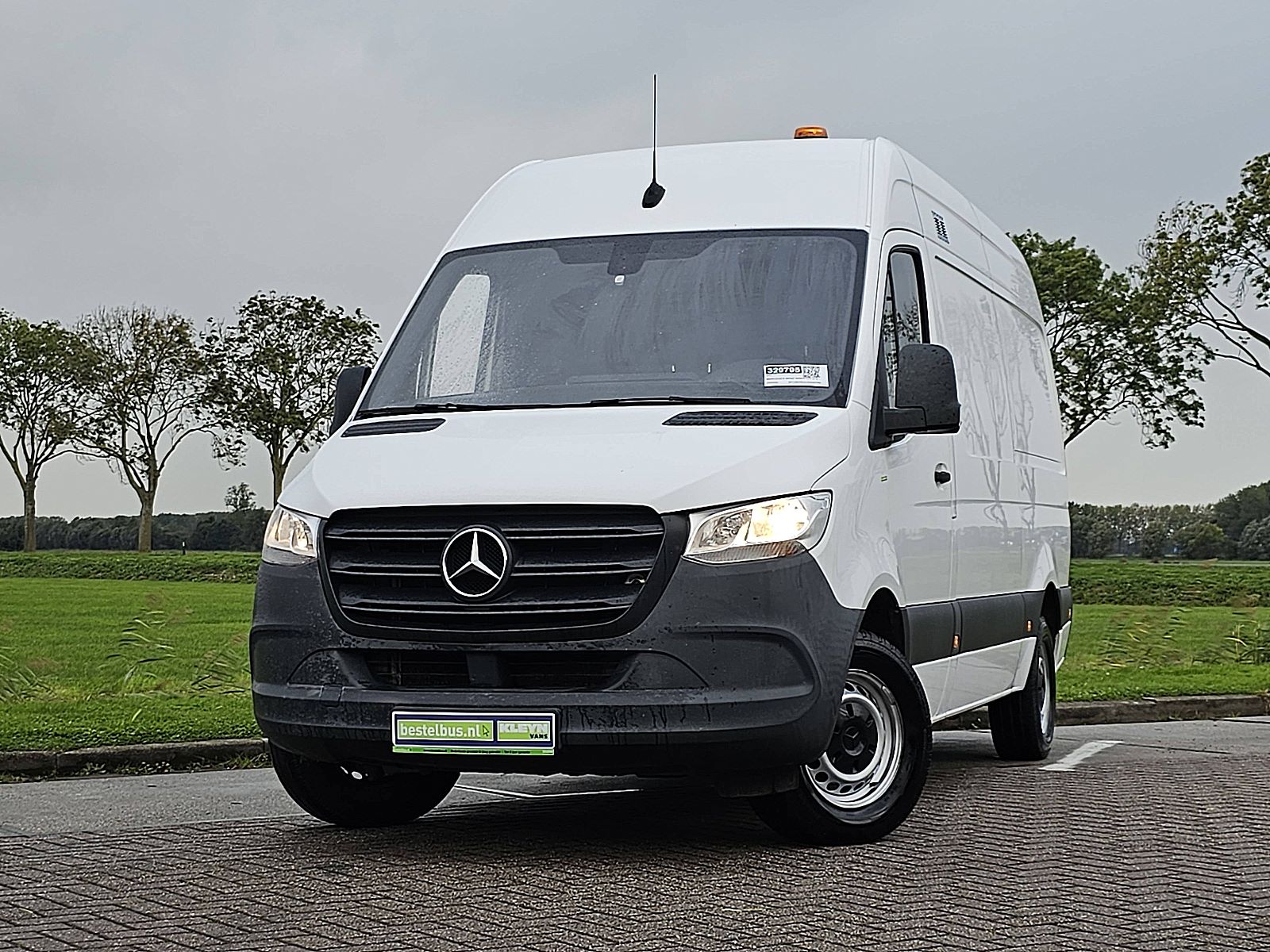 Foto van Mercedes-Benz Sprinter