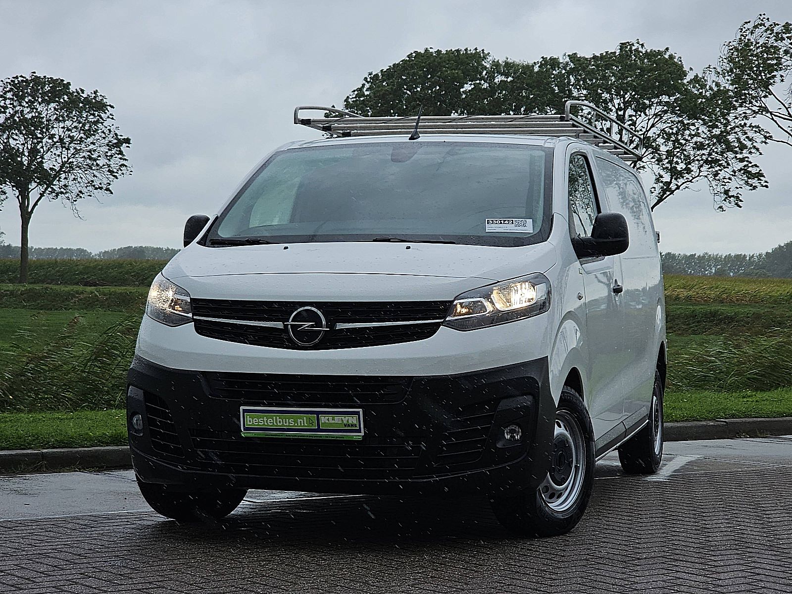 Foto van Opel Vivaro