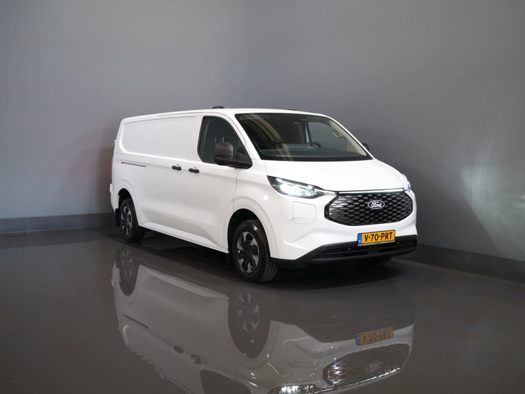 Foto van Ford E-Transit Custom